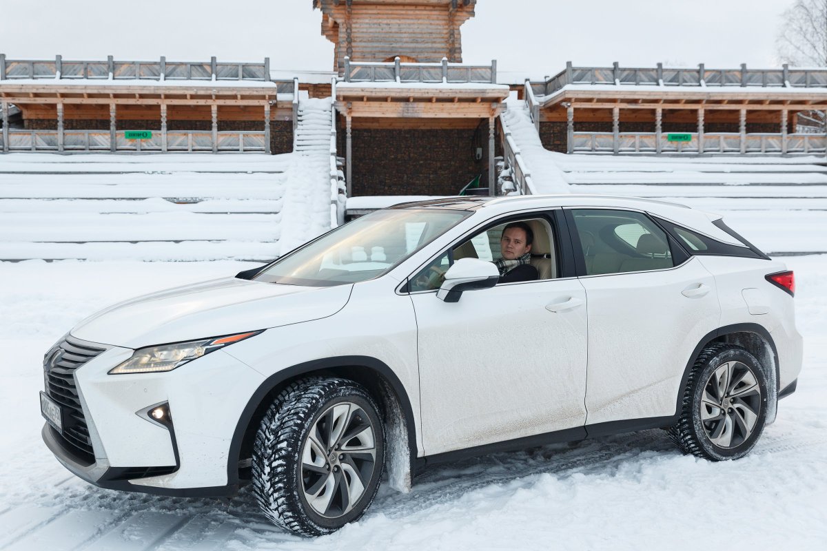 igorszucs's tweet photo. #Lexus RX350 Exclusive: пришелец из страны Hi-Tech
@Lexus @LexusRu #lexusrussia #главное #russia #automobile #auto #tv #famous https://t.co/p8slVIptTx