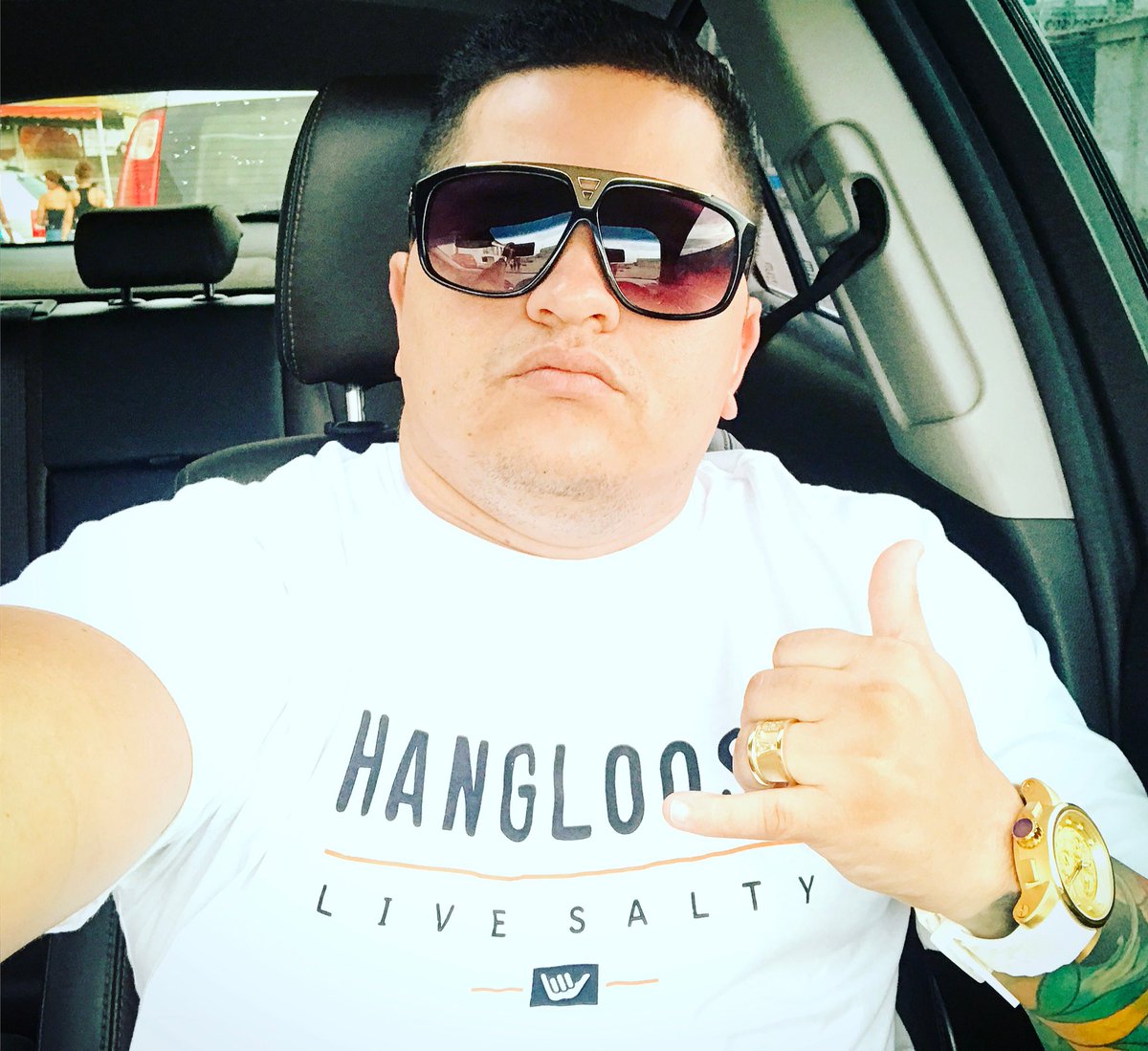 stilo_carioca's tweet photo. Mais um dia 🙌🏻 https://t.co/hUAoUNaxG9