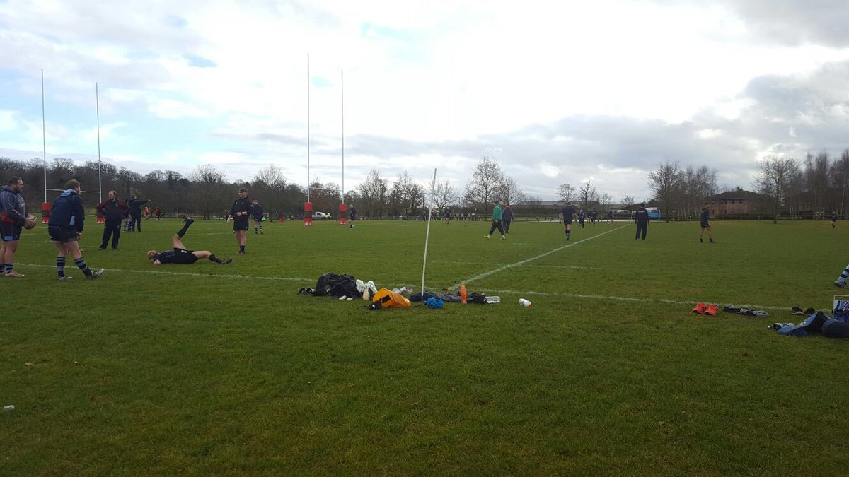 UGRFC's tweet image. UGRFC 1st Team Warming up ready for their Clash with Hartpury 🏉🔵⚪️ #Promotiongame #Blue&amp;amp;Blue