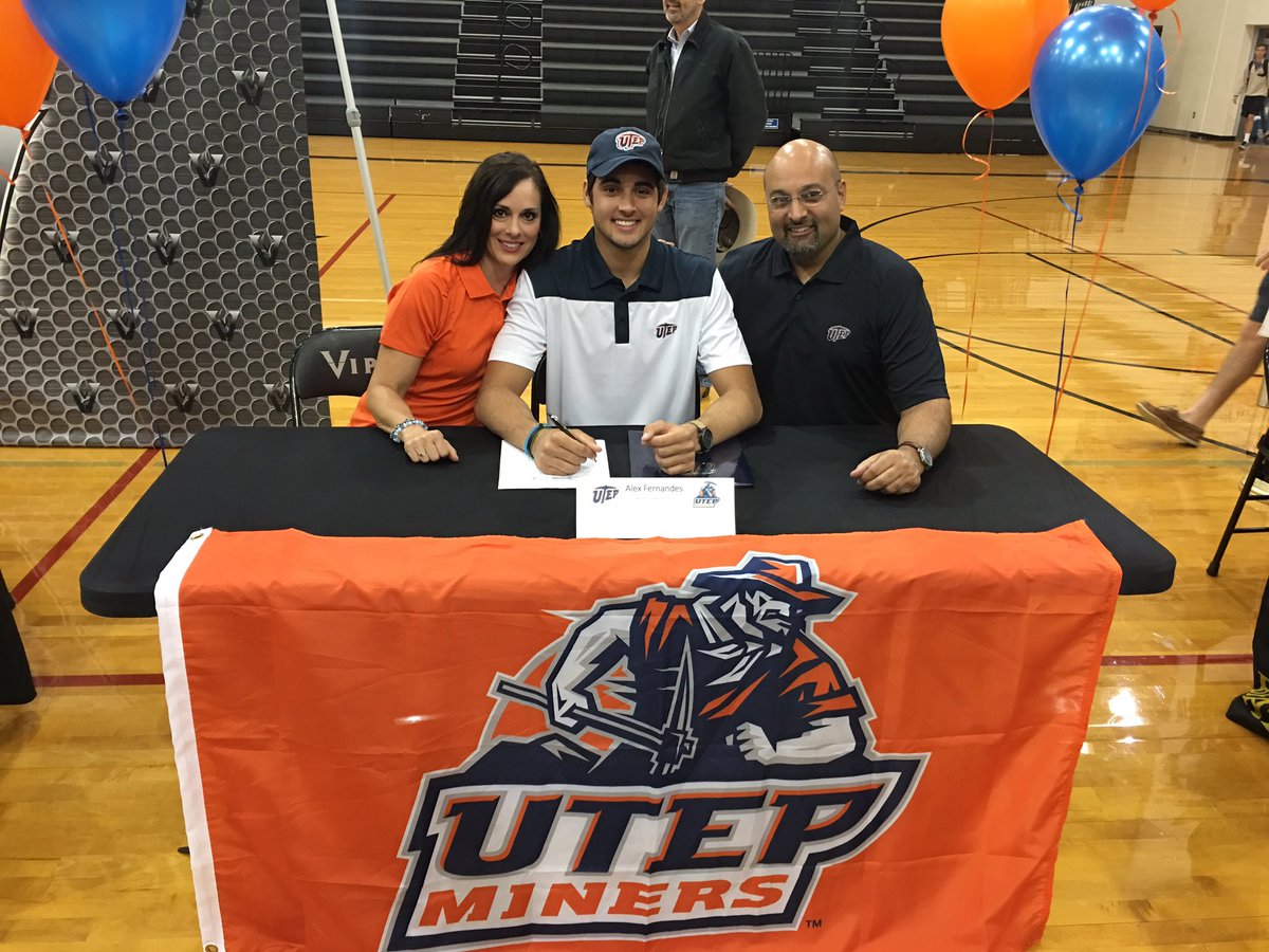 aafernandes98's tweet photo. I would like to thank God and everyone who has been apart of my journey! Today my childhood dream came true! Go miners 🔶🔷⛏@UTEPAthletics https://t.co/mK69g8RTmW