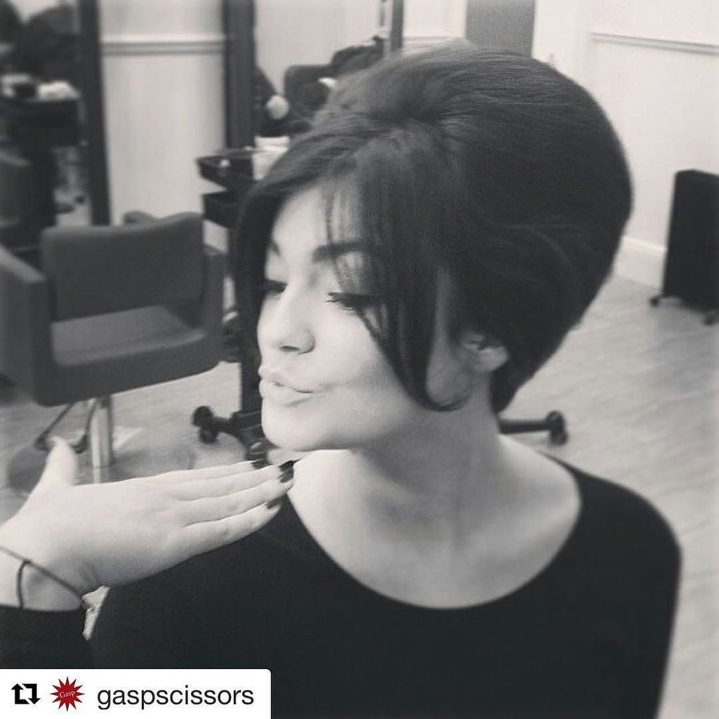 GaspScissorsInt's tweet image. #Repost @gaspscissors ❤❤ #gasp ・・・
Loving this 60's inspired look from local stylist to me… ift.tt/2jVBYoF
