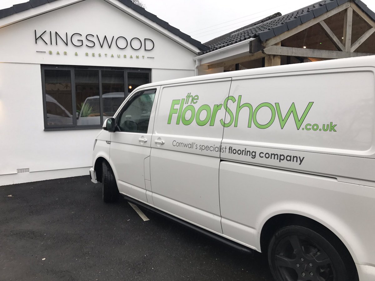 Little job at kingswood restaurant #kingswood #floorshow local businesses stick together <a href="/TomBradbury1/">Kingswood Restaurant</a>