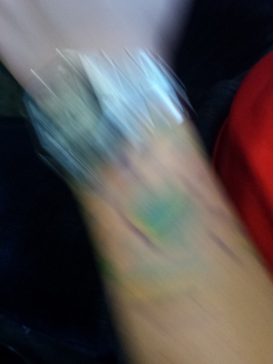 kalp0124's tweet photo. HD Pictures of my artwork on @VQAsia10 's arm https://t.co/oXTOJSzpy2