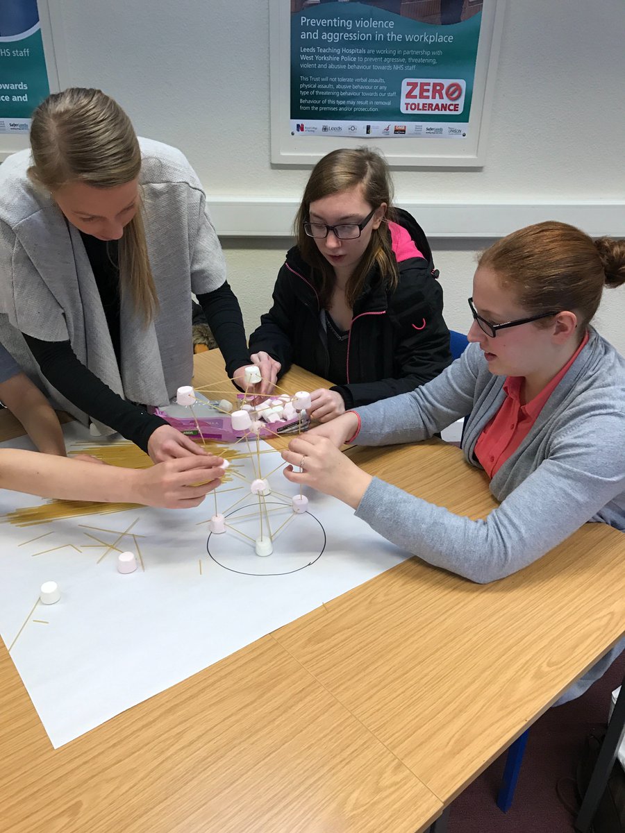 OrgLearnleedsth's tweet image. @FacilitiesLeeds @LTHT_People day 3 on induction with our new facilities recruits!! #collaborative