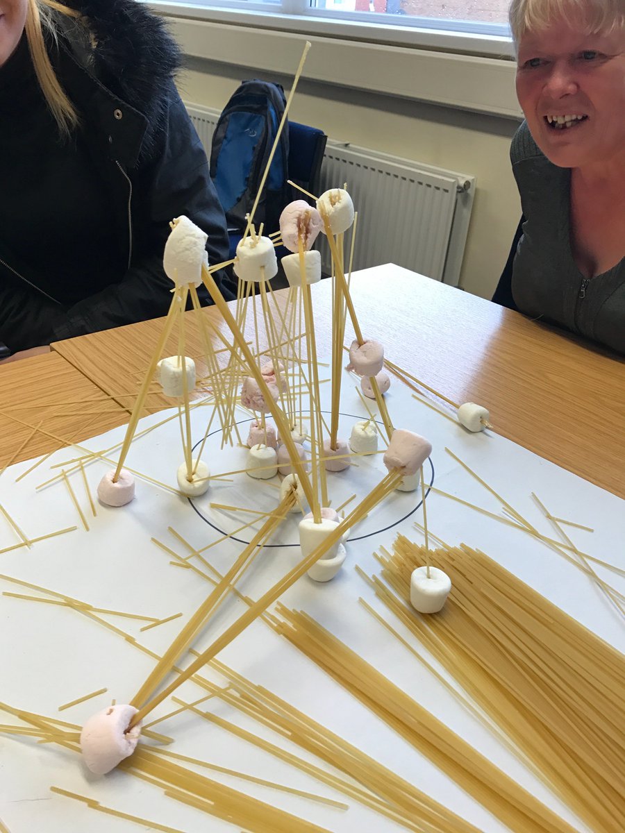 OrgLearnleedsth's tweet image. @FacilitiesLeeds @LTHT_People day 3 on induction with our new facilities recruits!! #collaborative