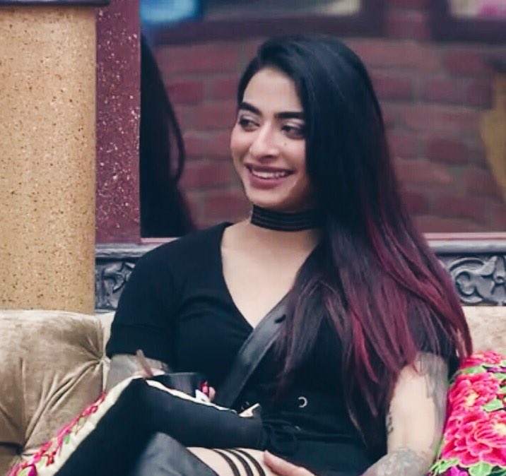 Samreen_n1's tweet photo. This smile right there? This gives me life. This is EVERYTHING! May the world give her a million reason to smile everyday😍 https://t.co/O1dsYhVr5T