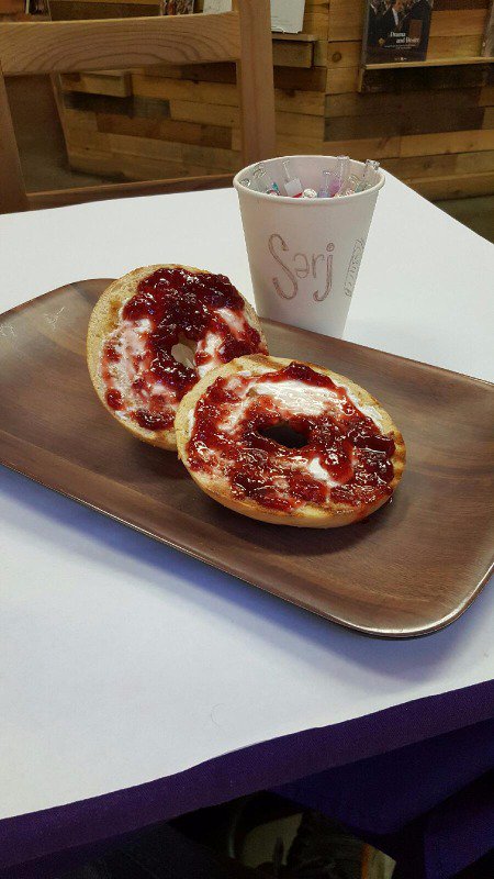 SerjBooks's tweet photo. Look at what we've got! 
PLAIN, SESAME, and EVERYTHING bagels!
Served with butter, cream cheese, peanut butter or gourmet jam! https://t.co/HT6Z14Csy3
