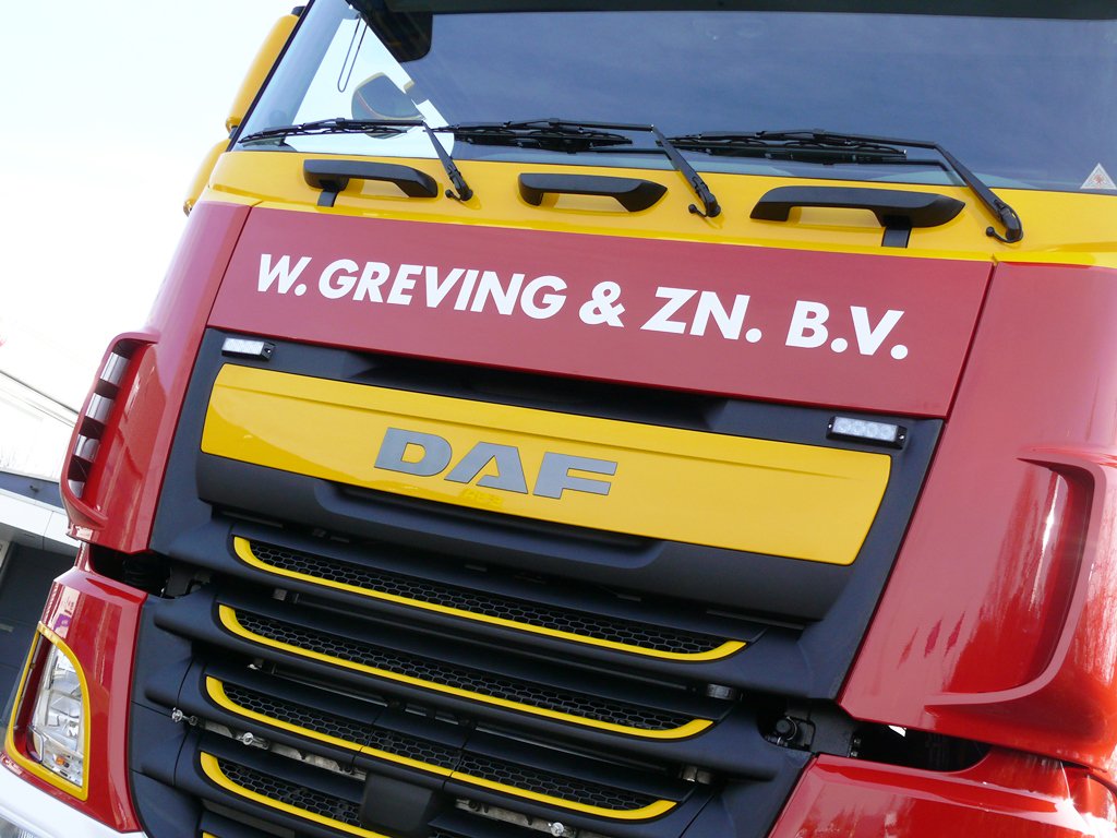 ESATrucksnl's tweet photo. Een nieuwe #DAF XF 460 FT voor Transportbedrijf W. Greving en Zn. uit het Groningse #Engelbert https://t.co/aSs5zUuFX3 https://t.co/aL3FPOLhUl