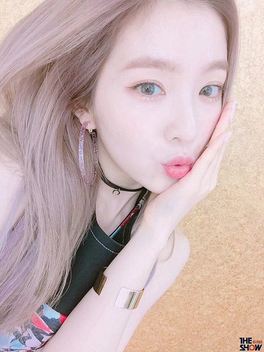 JOYIRENE_4331's tweet photo. 💚ジョイ子あいりんよりおるぺん♡
💗03line♡
💚いっぱい絡んでください🌸
#RedVelvet好きな人と猛烈に絡みたくて絡みたくて仕方がないのでRedVelvet好きな人がRTしてくれたらフォローしますのでこれを見たRedVelvet好きな人は是非RT拡散してください https://t.co/ZVRB5LlDV4