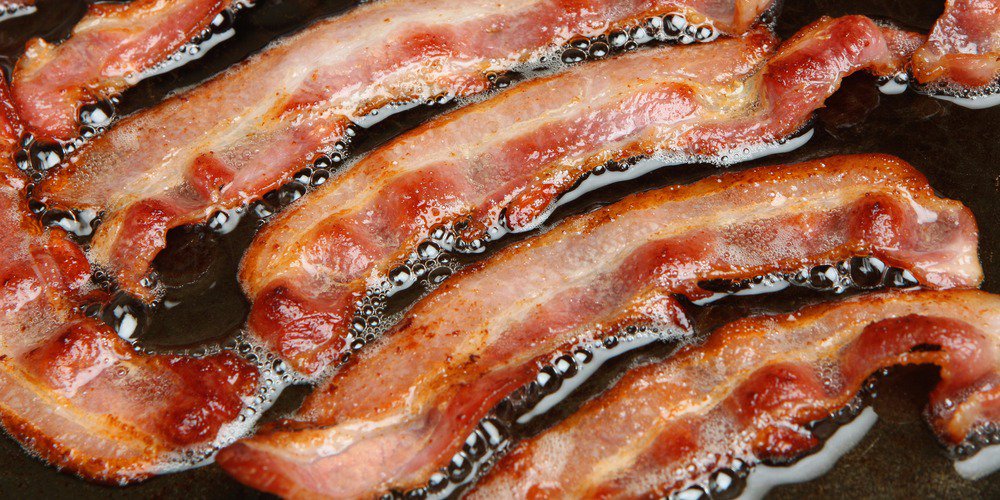 BusinessInsider's tweet photo. The US is running low on bacon — and that means prices are going up https://t.co/mX97dxkW7e https://t.co/nkb7WR61nT