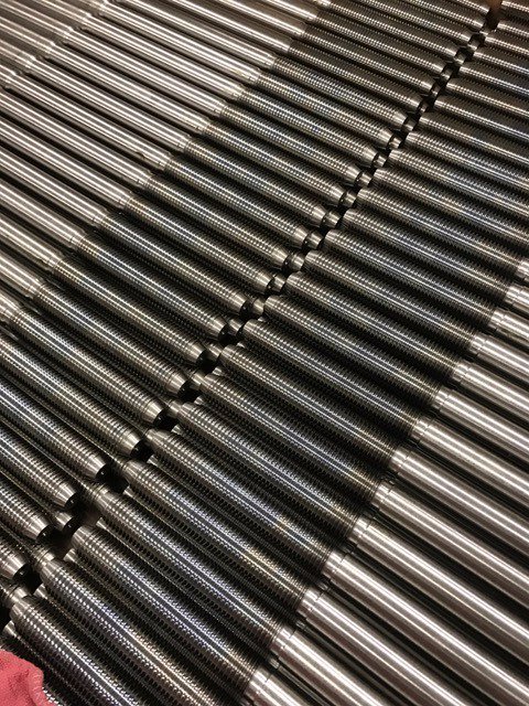RolledThreads's tweet image. End of month means lots of parts going out the door.  #valvestems #rolledthreads #stainless