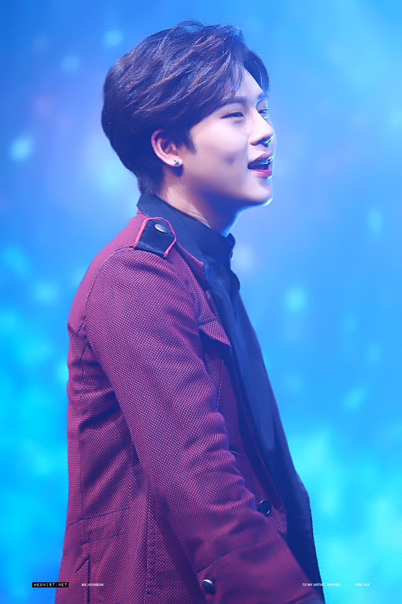 heonistnet's tweet photo. 170115 길티라운지 #주헌 #몬스타엑스 @OfficialMonstaX 우주를 건너 네게로 https://t.co/B9jhgzkJBB