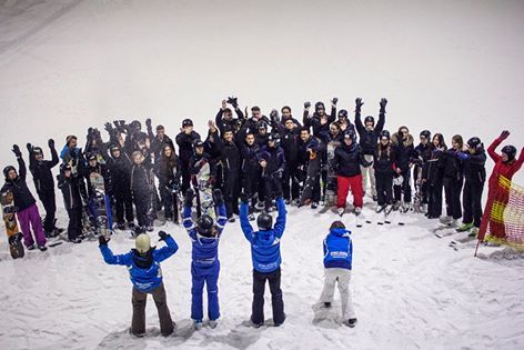 SDBispingen's tweet photo. Heute ging es für die Ernst-Barlach-Gesamtschule auf den Schnee - mit unserem #YETI-Workshop für Schulen. #Schulausflug #Workshop #Ernährung https://t.co/82IePfoZrl