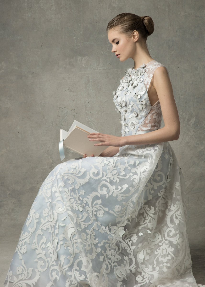 WandHmagazine's tweet photo. Delicate and exuding elegance, @AngelSanchezPR releases his 2017 collection of refined floral and lace wedding gowns. #bridal #weddingdress https://t.co/75rnuapp5F