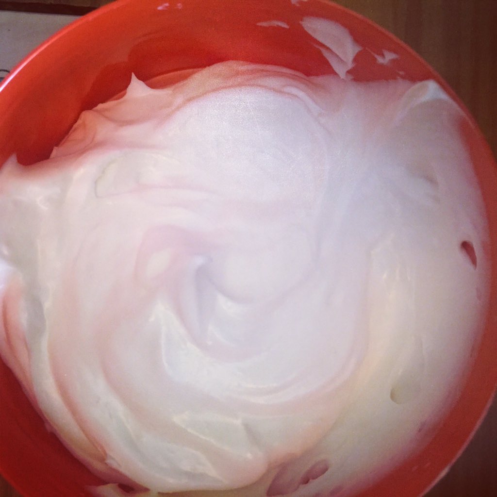 Butter me up , Buttercup 🌼. Sinks into skin leaving shine , smell is divine🌼#skin #butter #body