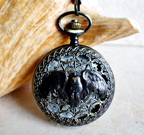 charsfavorite's tweet photo. Owl pocket watch, mens pocket watch with flying owl mounted on front case.. https://t.co/T3k0A21viy #Pottiteam #Handcraftedjewelry https://t.co/tZAvZYR6hQ