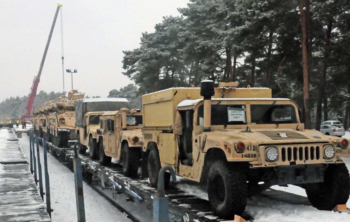 DVIDS_Jon's tweet photo. Exercises wrap in #Poland, Silver Lions push onward into #Estonia. Full story at https://t.co/aTRuAmApzO #AtlanticResolve @davidalexander5 https://t.co/feiAOz1Hvn