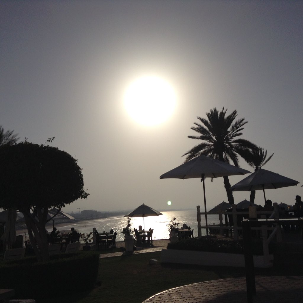 saintinKL's tweet photo. Not a bad spot for mums birthday dinner #whywemoved https://t.co/Zo04KK5dor