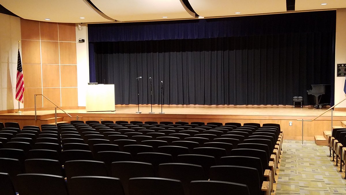 JagwireEric's tweet photo. The Lee Auditorium is empty now, but come noon the stage will be filled with our talented folks performing. Let's fill the  seats for them. https://t.co/o7exiyJv1D