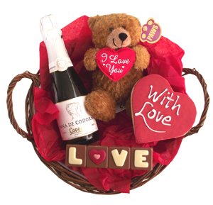 CandyExpress3's tweet image. 💟💟 Valentines hampers 💞💞 place your orders with @CandyExpress3  free local delivery.