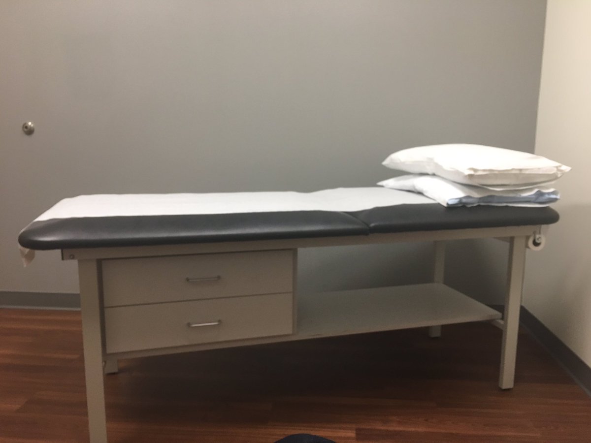 Liz West tweet media