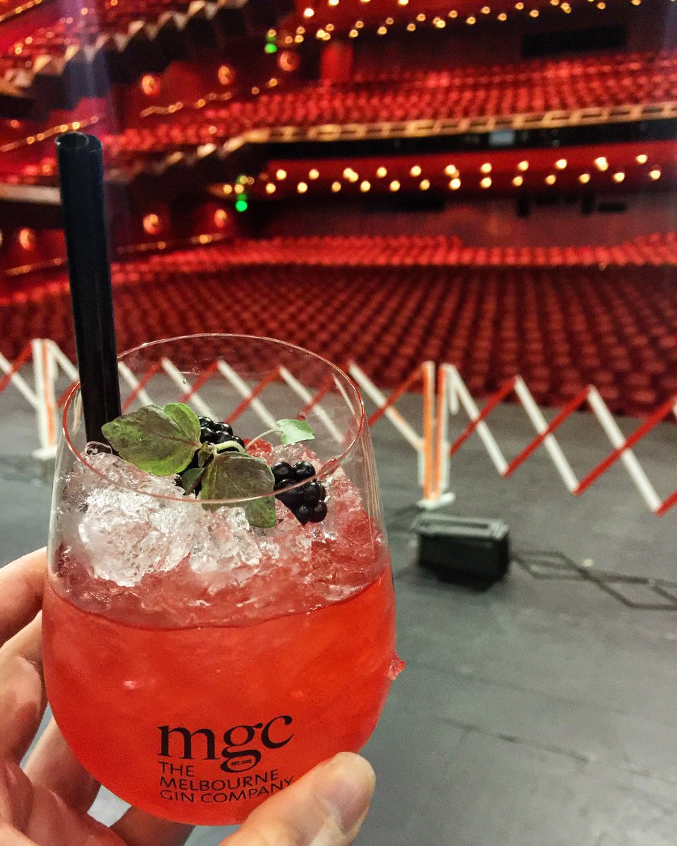 tourdeclance's tweet photo. At the very special preview of #asiaTOPAeats at @artscentremelb - w #gin by @MelbourneGinCo 👌🏽 @Asia_TOPA https://t.co/x5wU0eqfwB