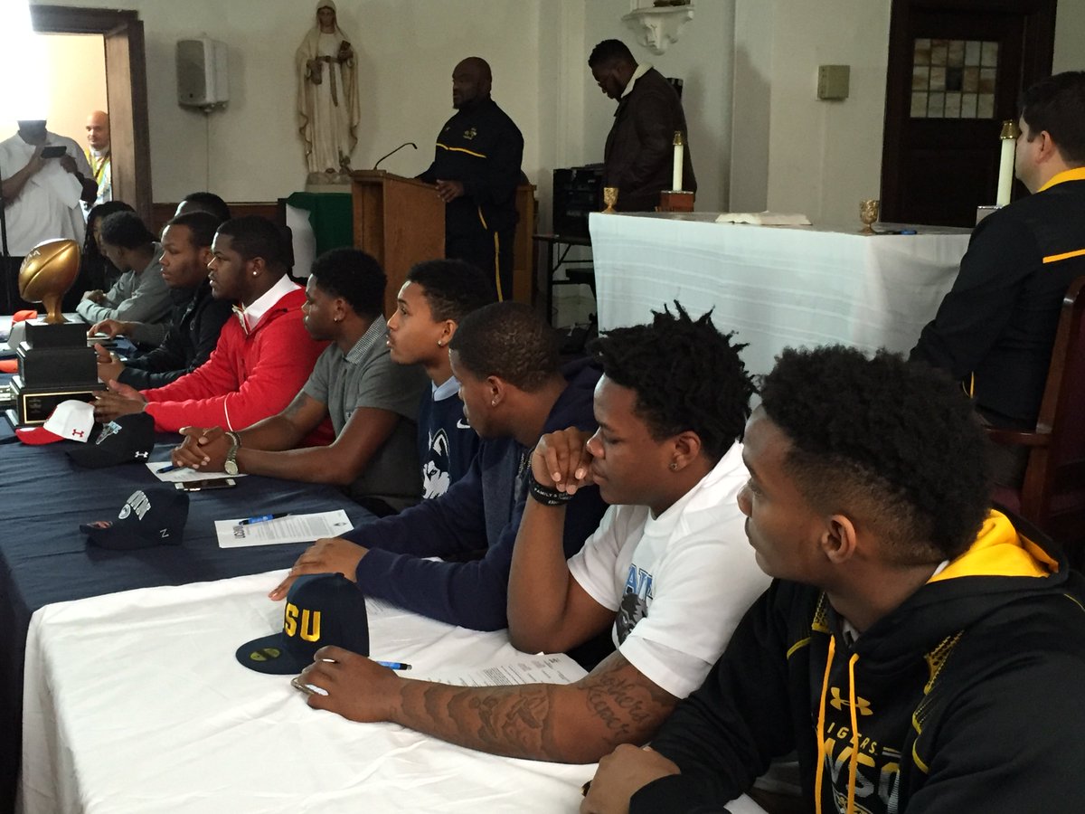 Katherine Dunn tweet media