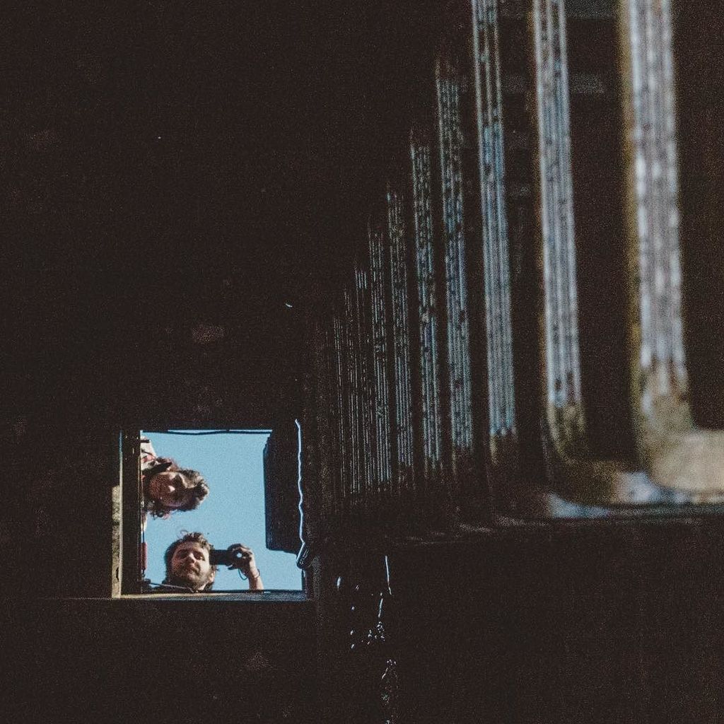jaaaaaycub's tweet photo. Reflection in a giant water tank https://t.co/ELVTv6jNkA