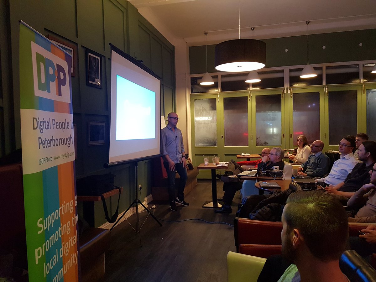 whoatemycrayons's tweet photo. Q&A with @jaymichaelheal on ux design, processes, and design sprints at @DPiPboro #NoRunningRequired https://t.co/4SMvxAgfUo