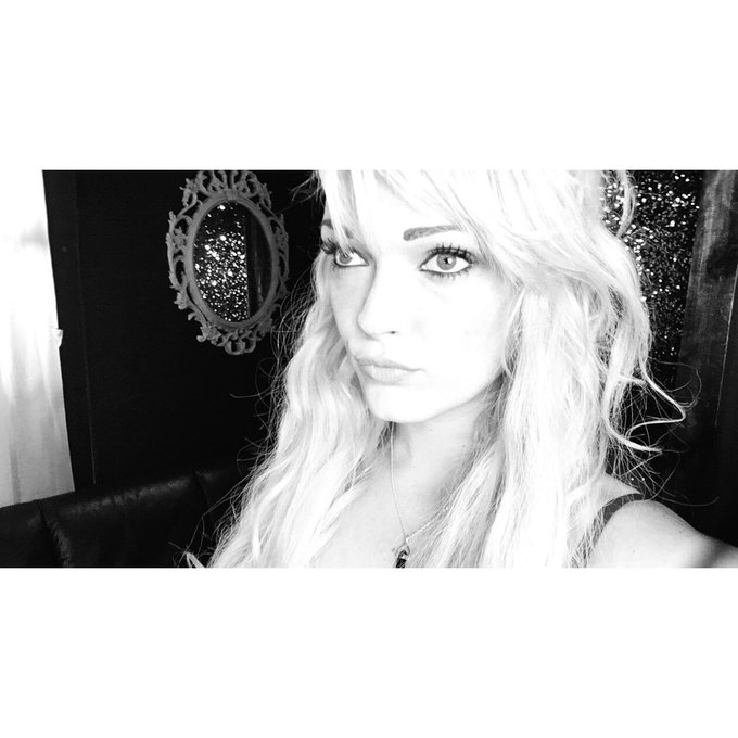 #zoeypaigexxx #zoeypaige #zoeynation #blackandwhite happy hump day https://t.co/5l83cEM3u5<a href="/tag/zoeypaigexxx"class="tags">#zoeypaigexxx</a><a href="/tag/zoeypaige"class="tags">#zoeypaige</a><a href="/tag/zoeynation"class="tags">#zoeynation</a><a href="/tag/blackandwhite"class="tags">#blackandwhite</a>