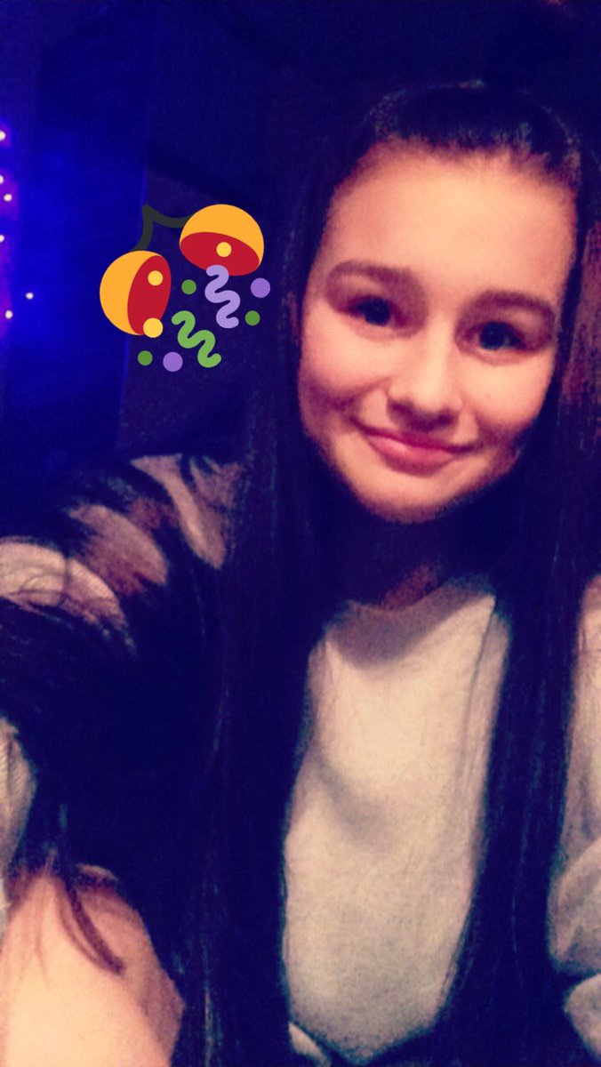 Real_Alyonka's tweet photo. @Harry_Styles  Happy b-day☃️☃️🥞🎬
Lots of Happiness,joy and success on Dunkirk premier https://t.co/Xzc6qntxGa