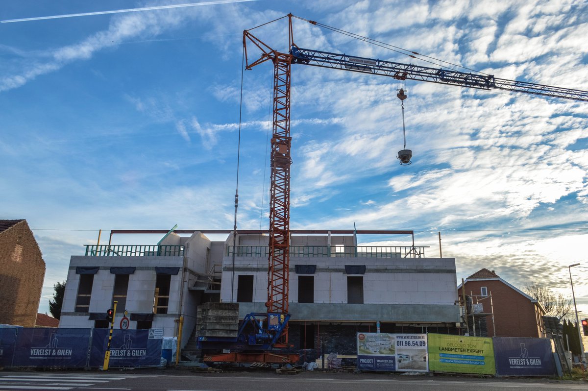 In Hoepertingen zijn de werken volop aan de gang. Ook hier is reeds 50% verkocht. bit.ly/28MH7JL #VerelstGilen