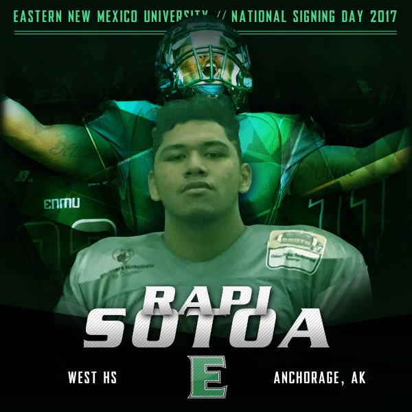 ENMUFootball's tweet image. Welcome to Eastern New Mexico, @RapiSotoa! #HoundsNSD17