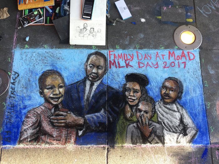 creativecloud's tweet image. Get the day off to take the day on! Our employees spent #MLKDay2017 being involved in the community: adobe.ly/2jB03A3 #AdobeLife