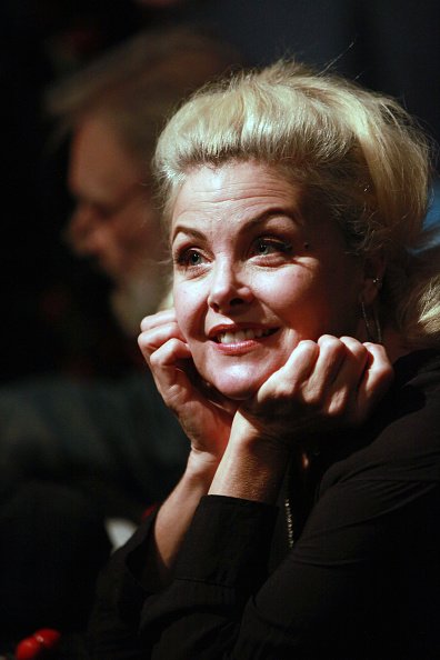 Happy birthday SHERILYN FENN! 