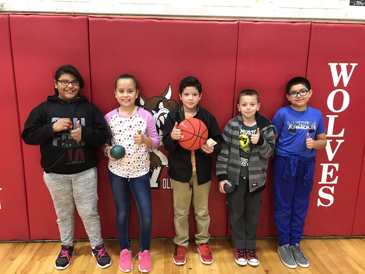wilson_wolves's tweet photo. Our 4th Grade Basketball Hot Shot winners! 🏀 https://t.co/GSgv8eLzGM
