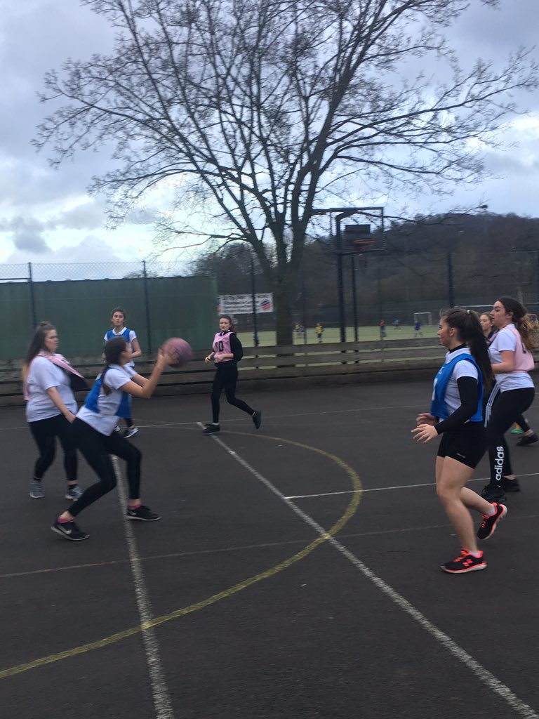MCSPE1's tweet photo. Year 10 Netball 25-5 win v St Jullians #MCSNETBALL #2moves https://t.co/Q3FqzruqxU