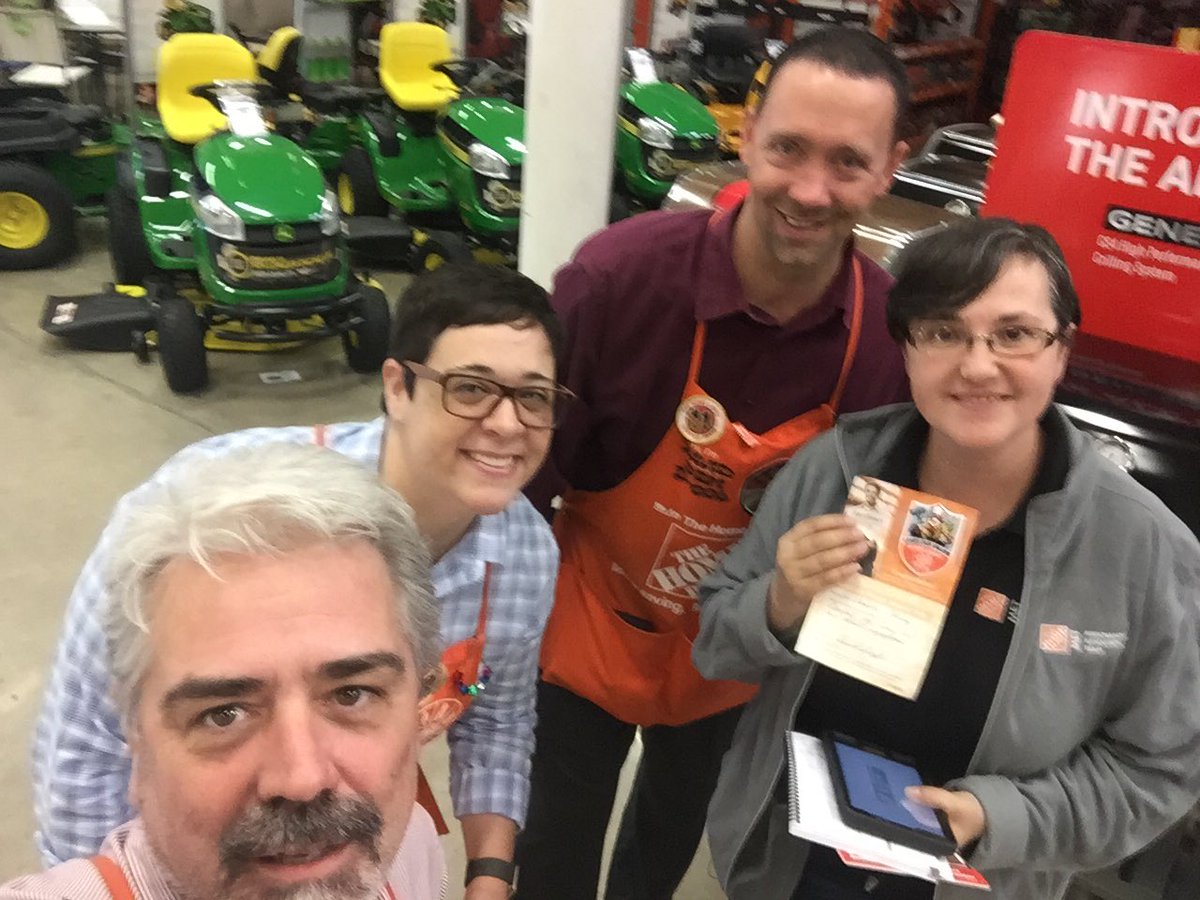 RodneyRollinsHD's tweet photo. Great job Elisabeth earning a Homer from our guest @schiff_david https://t.co/oxRqrGLn0R