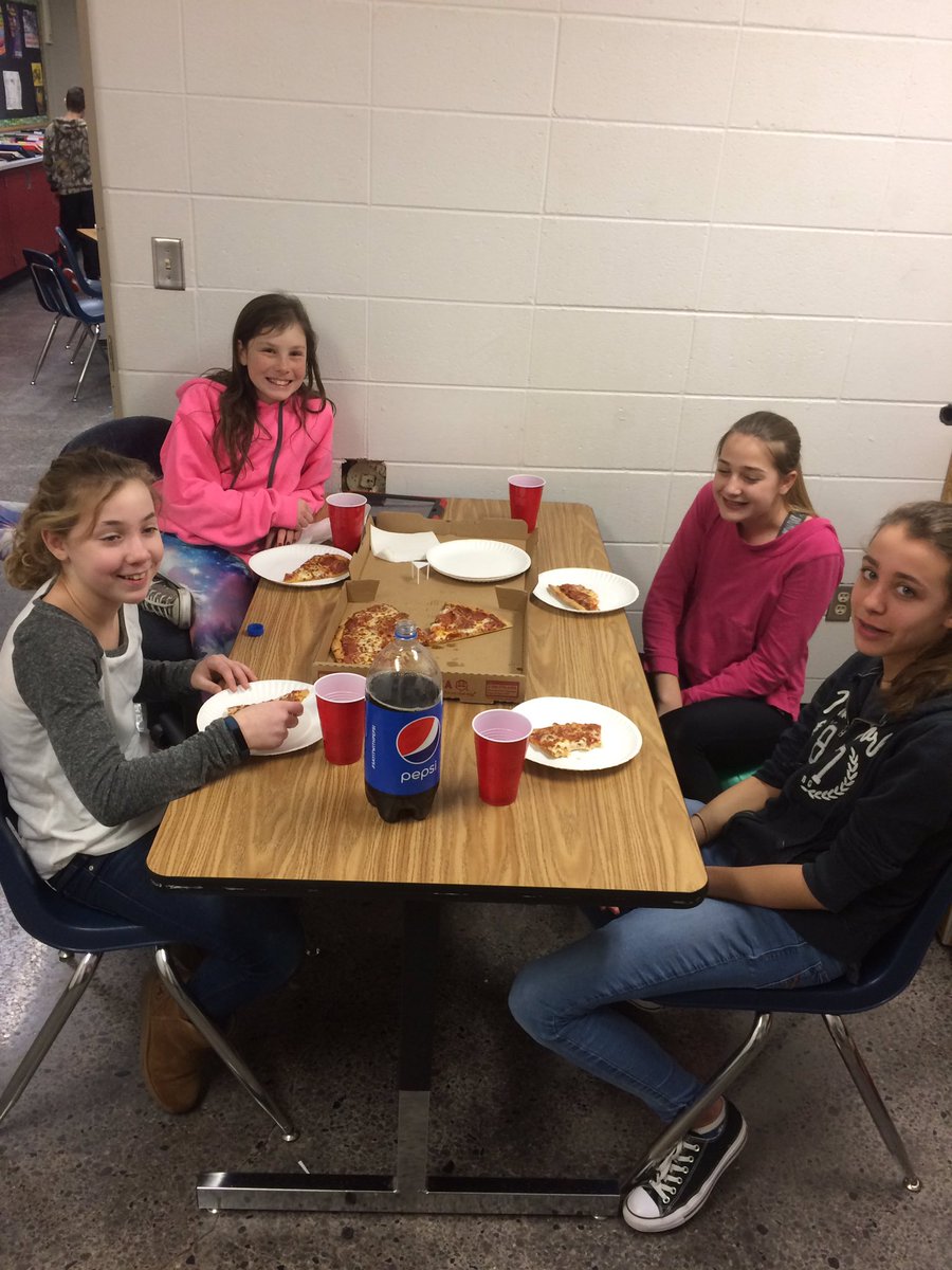 jlschwittay's tweet photo. Success House Pizza Prize. Positive encouragement to charge your iPad daily. WTG Riley. #raiderstrong #pcmswhy https://t.co/OaI8SK5gGT