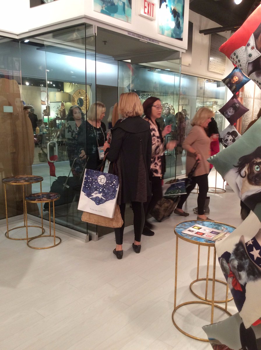 EmpireArtDirect's tweet photo. #LVmkt was  awesome! What a great week! Thank you!! If you missed Winter Market you can come visit us at https://t.co/4wAKy8EcWn #Lvmkt https://t.co/ERdRvjjG0D