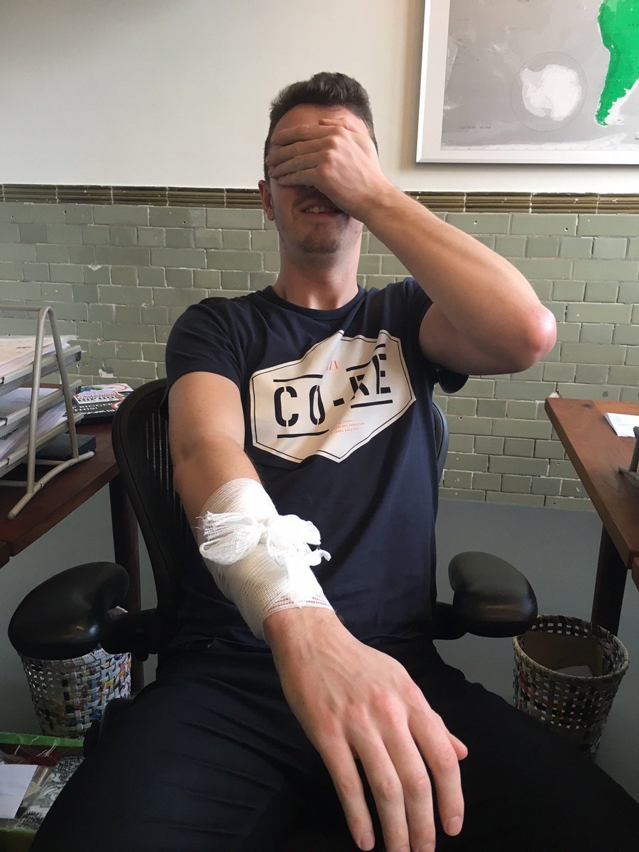 ProperProds's tweet image. Day well spent brushing up on first aid in the work place with #loudsound friends @Tyler_C_27 @miketrasmundi @HarryMattFord @electricgypsy1