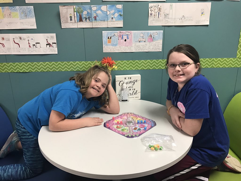 mrsburnapsclass's tweet photo. playtime is the best time! #GSDP2017 #cceplays #ccelearns @CCEColts https://t.co/XjP2PG7ikH