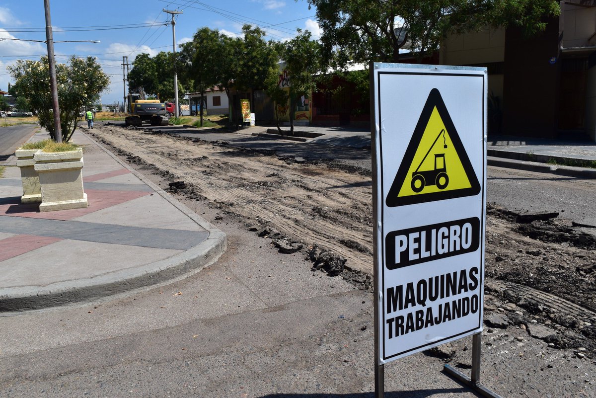 Inicio de repavimentación Boulevard Guemes. Se solicita transitar con precaución por esta zona. #TupungatoAvanza 
ow.ly/UKBo308zWw8