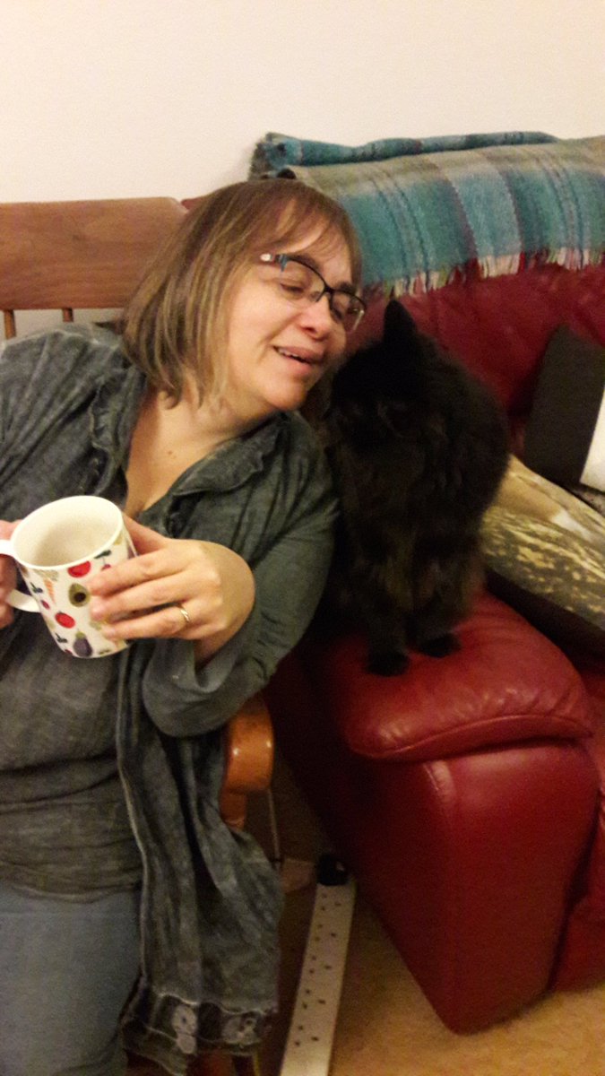 auntyemily's tweet photo. It's not every day a prize winning poet comes to stay! Looking forward to the performance at #10red later! #leith https://t.co/ua6YIk0N6S https://t.co/jgdRWwehC5