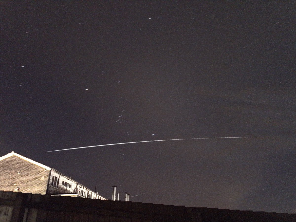 andy_stones's tweet photo. @newburyastro @VirtualAstro @NightCapApp 18:07 #ISS pass at Orion https://t.co/3lEJX6LeXG
