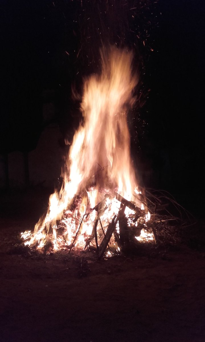 adirecto's tweet photo. Enseguida en AD las Candelas de #Montefrio con @LolaTrigoso @hosegranada @raulmartin115 @atorcuatogrx @pdemontefrio https://t.co/VDyOSGFLQL