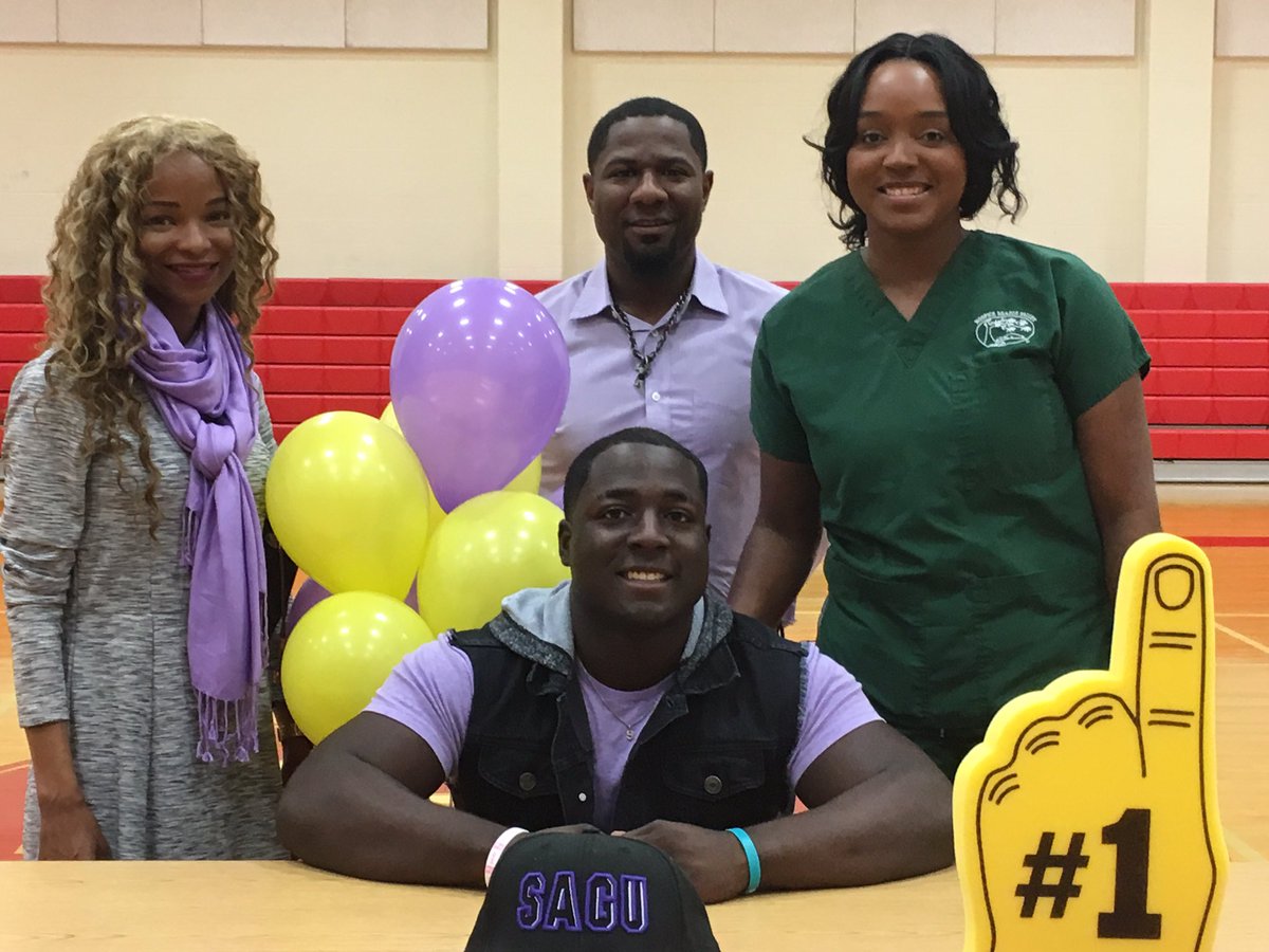 bellville_rowe's tweet photo. Congrats to Dylan Jackson - SAGU - Football 🏈 - DJack!
#explosive #4yrstarter #allstate https://t.co/tY3L0xQssO
