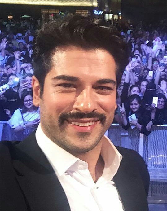 burakozcivit_t's tweet photo. @burakozcivit
Thank you for everything #dubai🇦🇪 See you soon... from @burakozcivit
#buraközçivit #CİTYWALKDubai #hareemalsultan https://t.co/bwdv8H9bHS