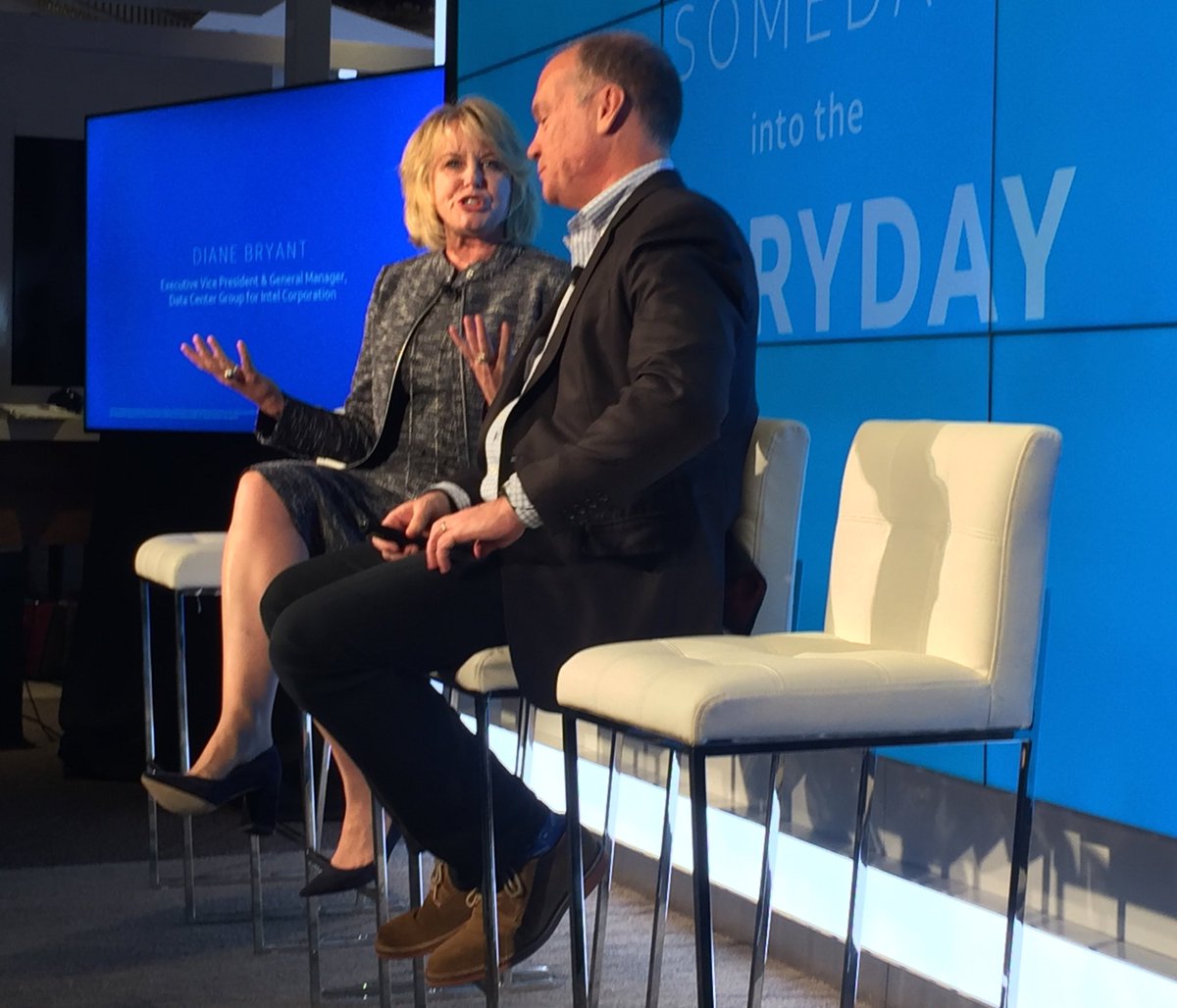 ConvergeDigest's tweet image. Open sourcing #ECOMP will drive rapid adoption - @Intel&apos;s Diane Bryant at @ATT Innovation Summit #NFV