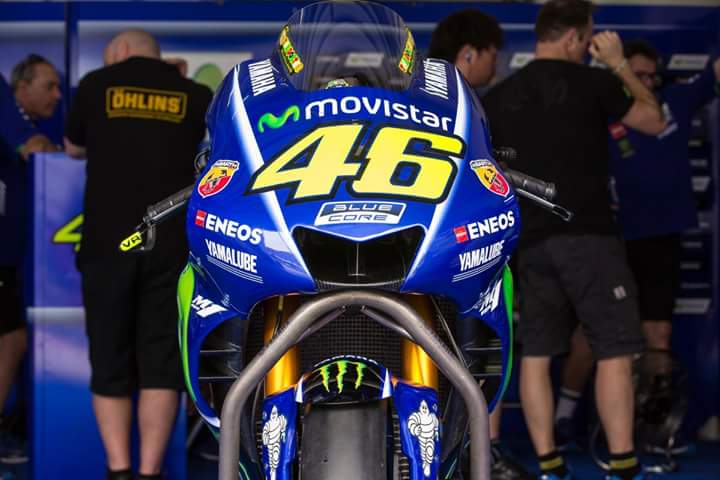 yamahayellow46's tweet photo. 😉 https://t.co/TyAUGG204y